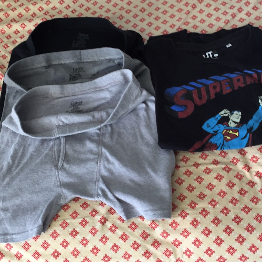 Superman Uniqlo T-Shirt & 3 pairs of Hanes Boxers